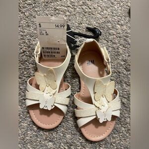 H&M Kids White Butterfly Sandals size US 25 for girls